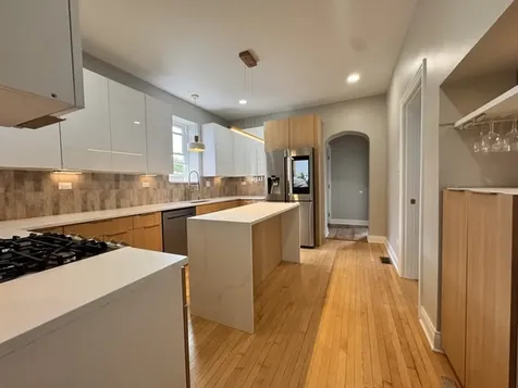 2430 South 57th Avenue Cicero IL 60804