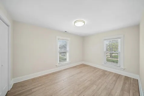 323 South Hale Street Wheaton IL 60187