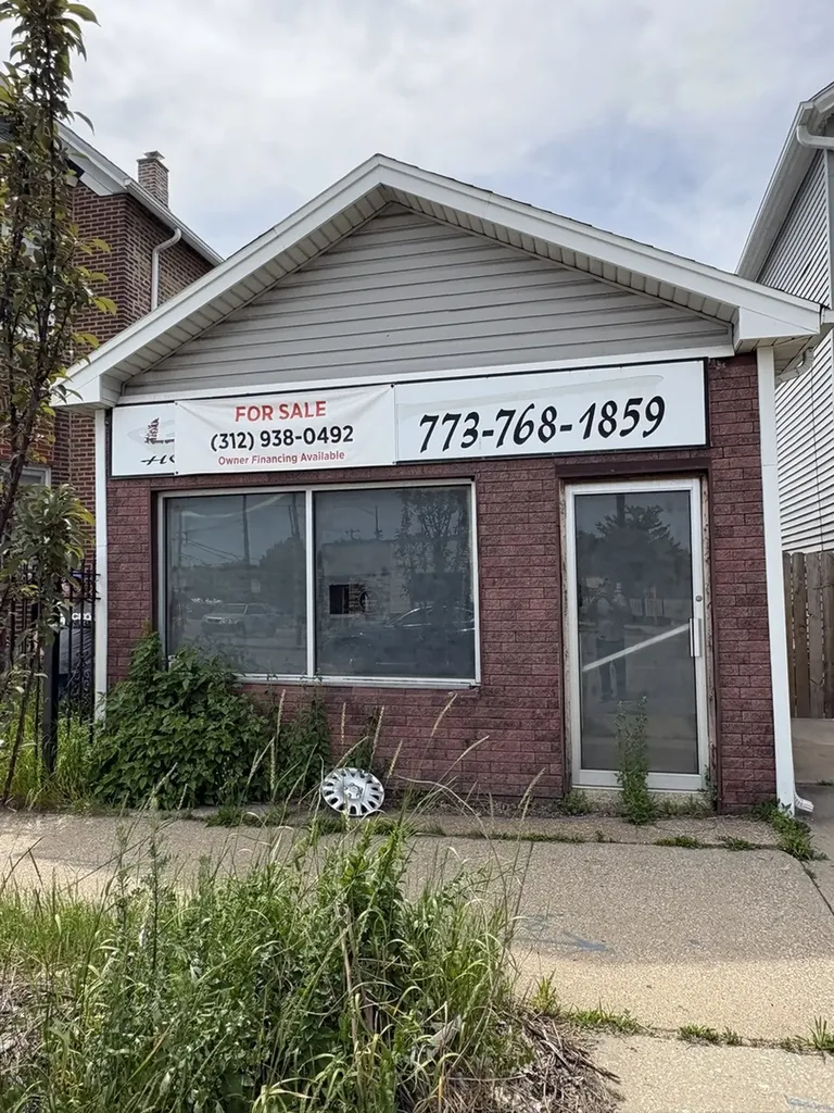 10352 South Torrence Avenue Chicago IL 60617