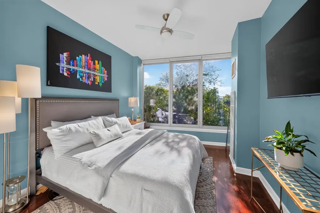 1235 South Prairie Avenue Chicago IL 60605