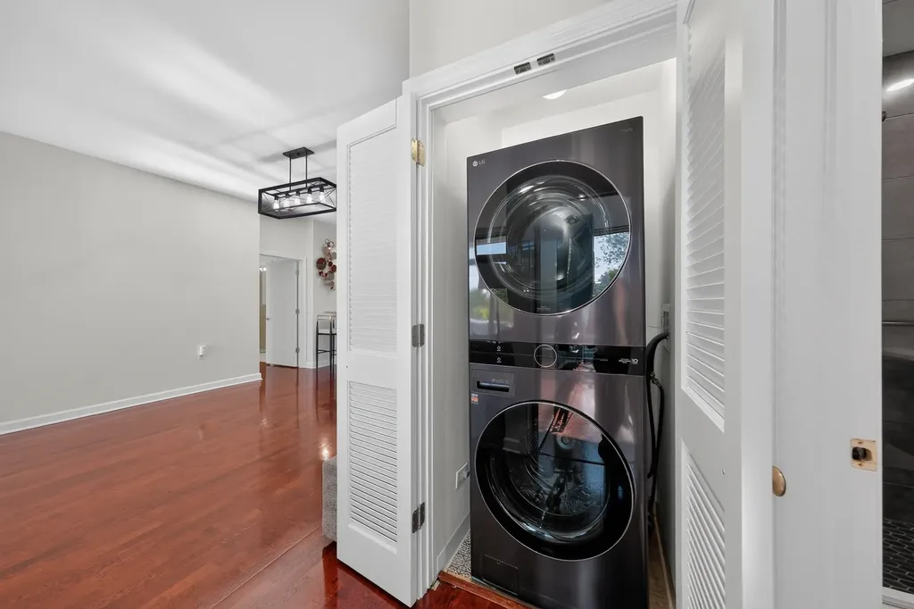 1235 South Prairie Avenue Chicago IL 60605