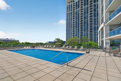 1235 South Prairie Avenue Chicago IL 60605