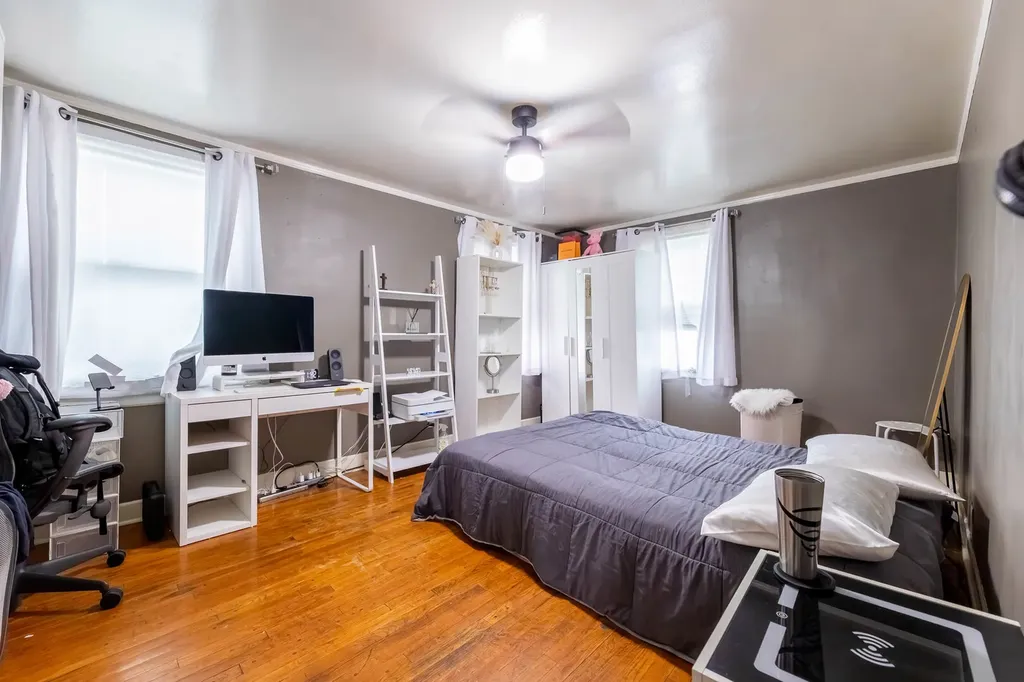 3544 West 63rd Place Chicago IL 60629
