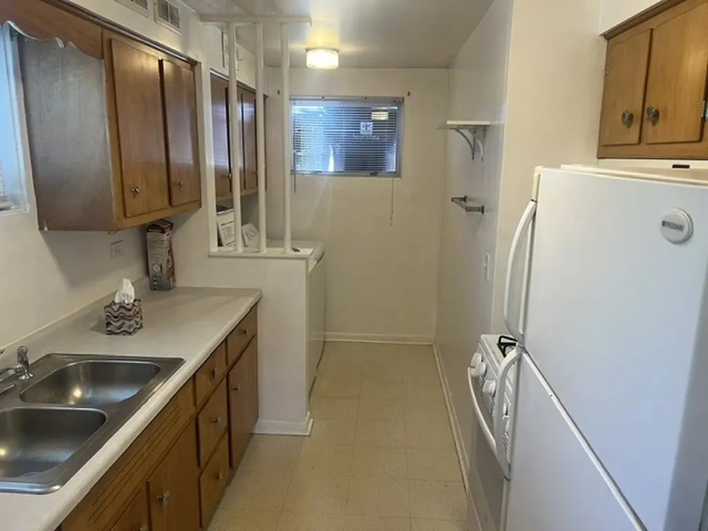 515 North Loomis Street Naperville IL 60563