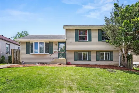 205 West Dakota Street Spring Valley IL 61362