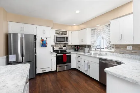 205 West Dakota Street Spring Valley IL 61362