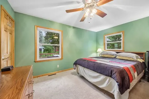 109 Weaver Drive Cary IL 60013