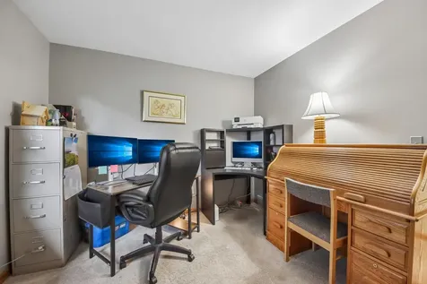 109 Weaver Drive Cary IL 60013