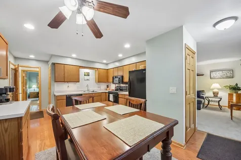 109 Weaver Drive Cary IL 60013