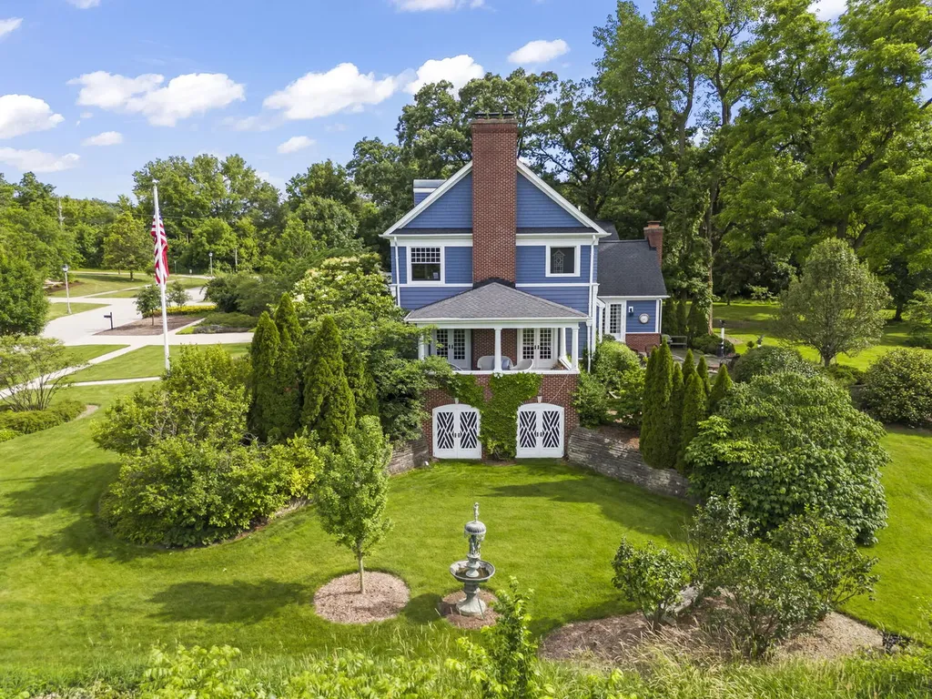 1760 Shaffner Road Wheaton IL 60189