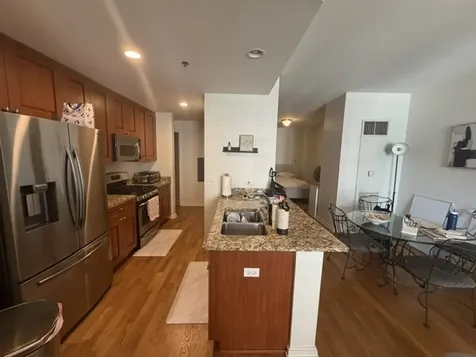 160 East Illinois Street Chicago IL 60611