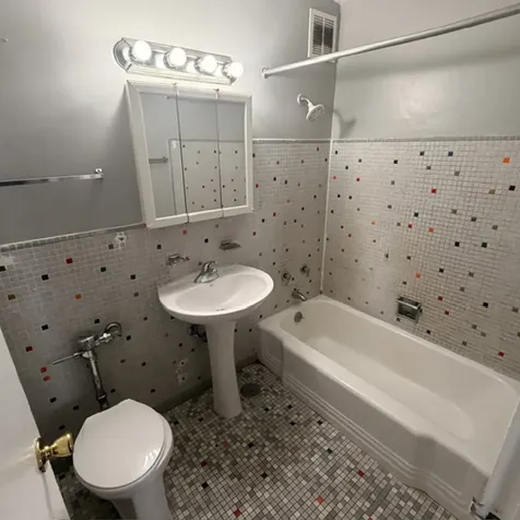 7337 South South Shore Drive Chicago IL 60649