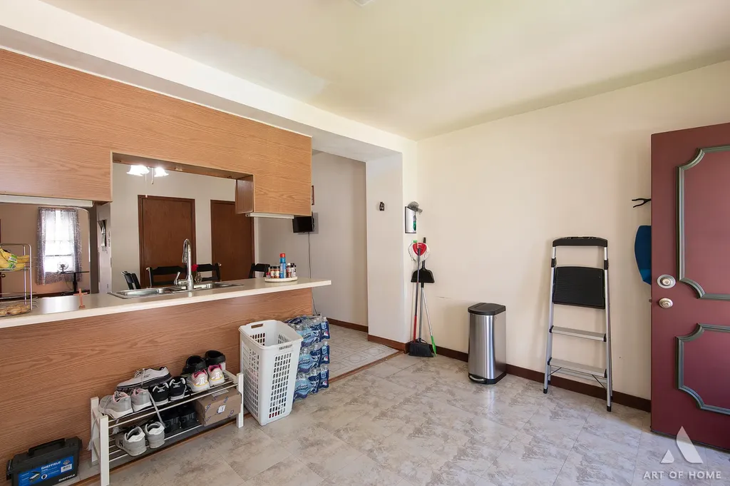 11220 South Langley Avenue Chicago IL 60628