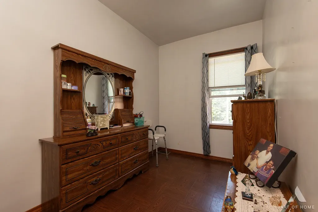 11220 South Langley Avenue Chicago IL 60628