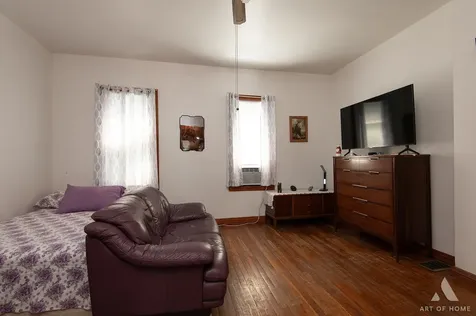 11220 South Langley Avenue Chicago IL 60628