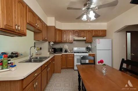 11220 South Langley Avenue Chicago IL 60628
