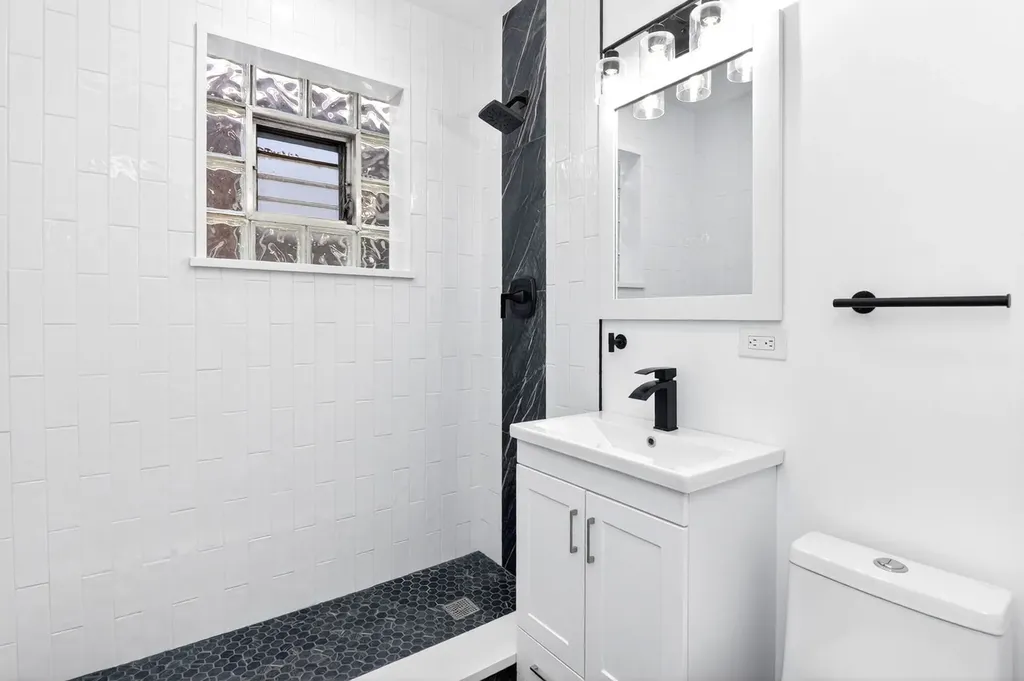 2426 North Neva Avenue Chicago IL 60707