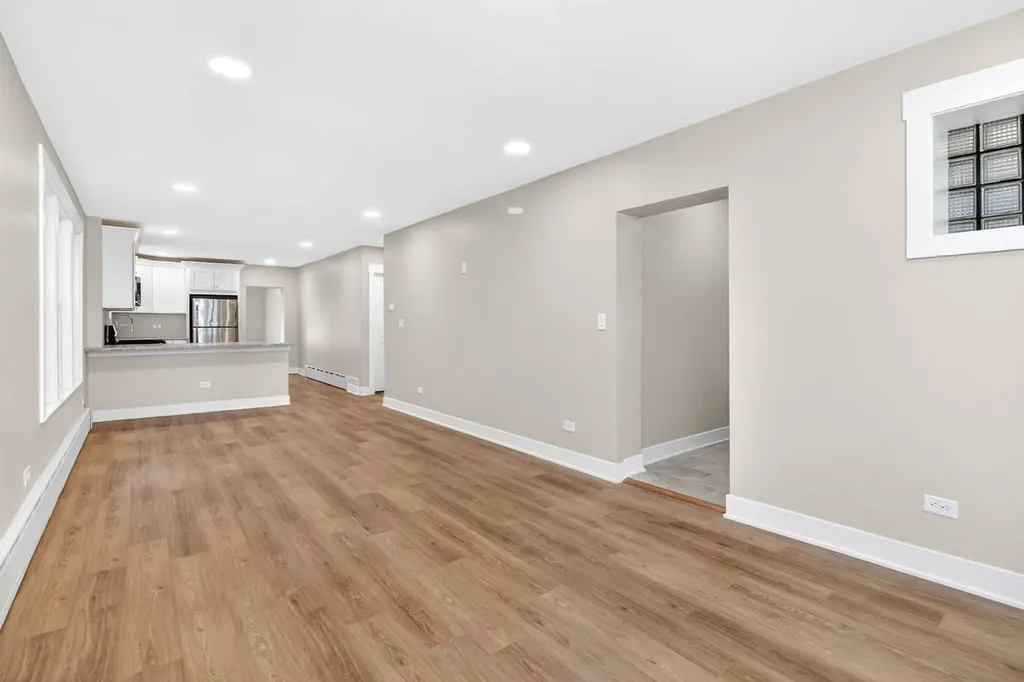 2426 North Neva Avenue Chicago IL 60707