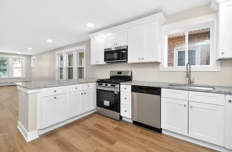 2426 North Neva Avenue Chicago IL 60707