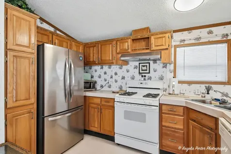 240 Whitney Road Lake Zurich IL 60047