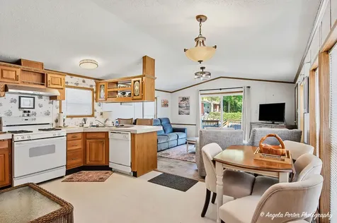240 Whitney Road Lake Zurich IL 60047
