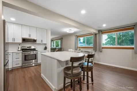 645 Morton Street Hoffman Estates IL 60169