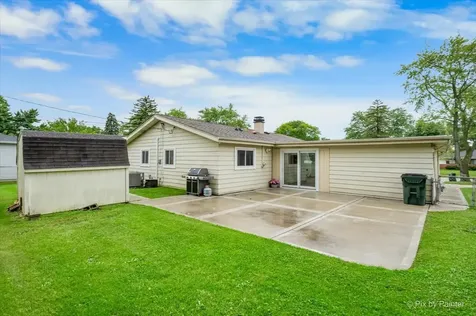 645 Morton Street Hoffman Estates IL 60169