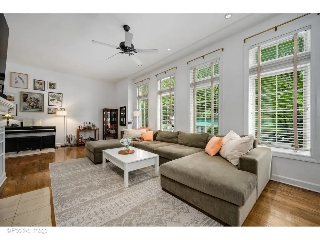 344 West Huron Street Chicago IL 60654