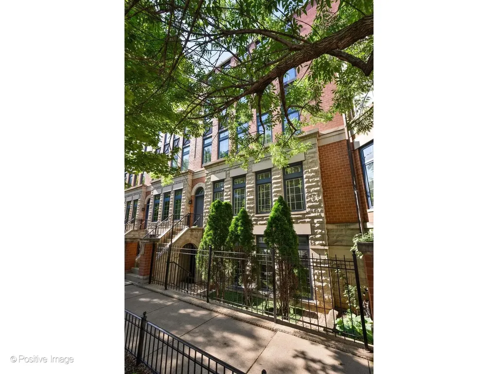 344 West Huron Street Chicago IL 60654