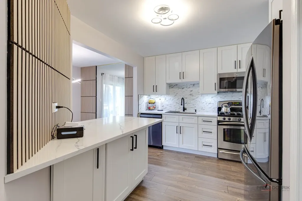 1257 Rosewood Court Schaumburg IL 60193
