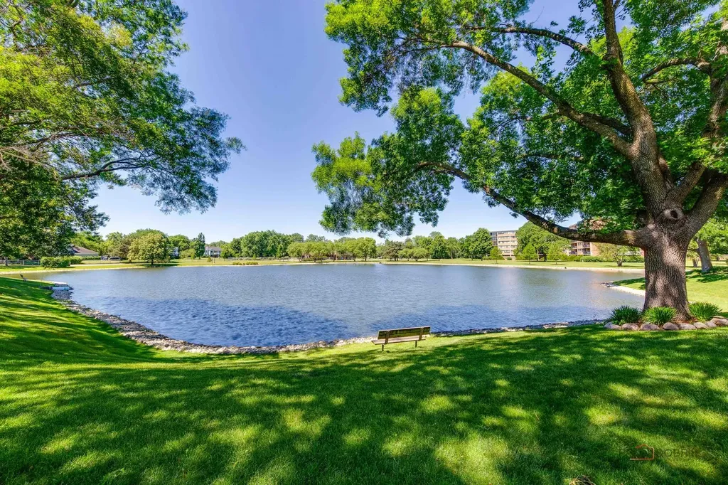 1257 Rosewood Court Schaumburg IL 60193