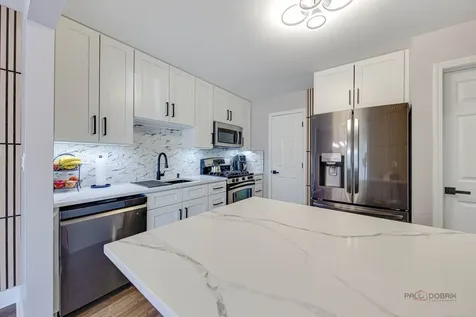 1257 Rosewood Court Schaumburg IL 60193