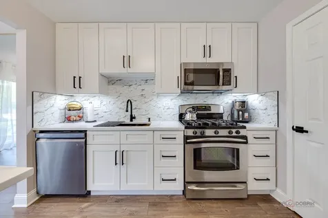 1257 Rosewood Court Schaumburg IL 60193