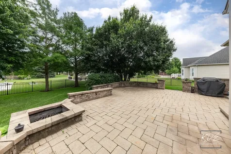 662 Omaha Drive Yorkville IL 60560