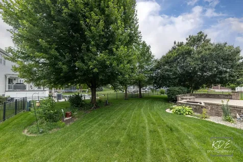 662 Omaha Drive Yorkville IL 60560