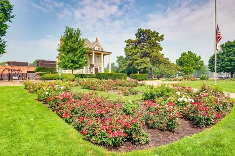 310 East Church Street Libertyville IL 60048