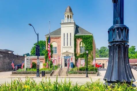 310 East Church Street Libertyville IL 60048