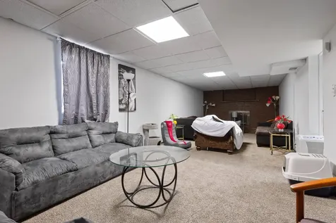 320 Dawn Avenue Rockford IL 61107