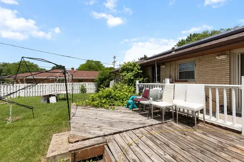 320 Dawn Avenue Rockford IL 61107