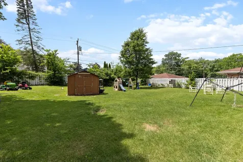 320 Dawn Avenue Rockford IL 61107