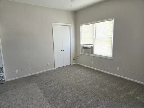 208 South Main Street Wauconda IL 60084