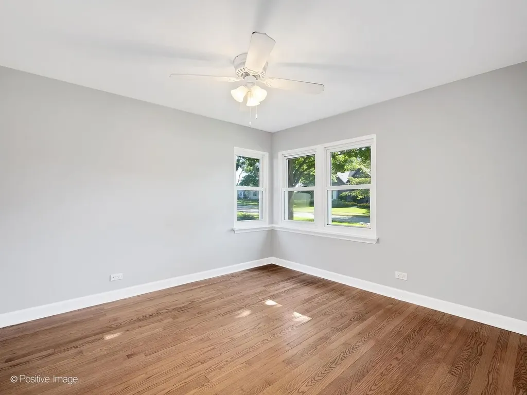 4342 Washington Street Downers Grove IL 60515