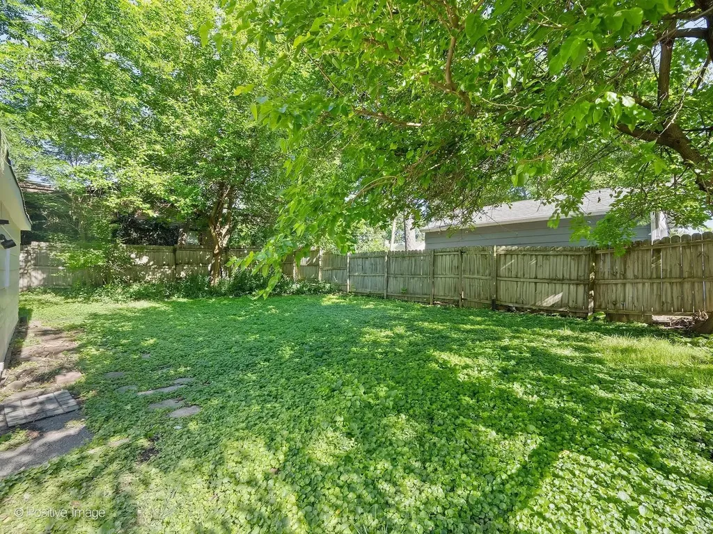 4342 Washington Street Downers Grove IL 60515