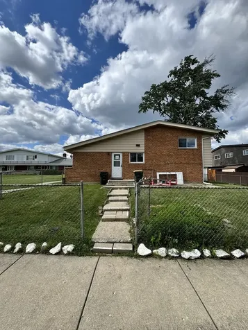 7030 West Carol Avenue Niles IL 60714