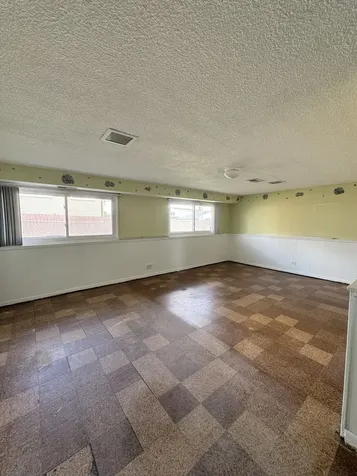 7030 West Carol Avenue Niles IL 60714