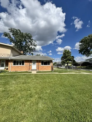 7030 West Carol Avenue Niles IL 60714