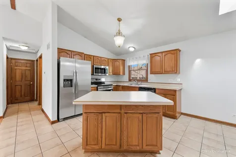 5214 Parkview Drive Mccullom Lake IL 60050