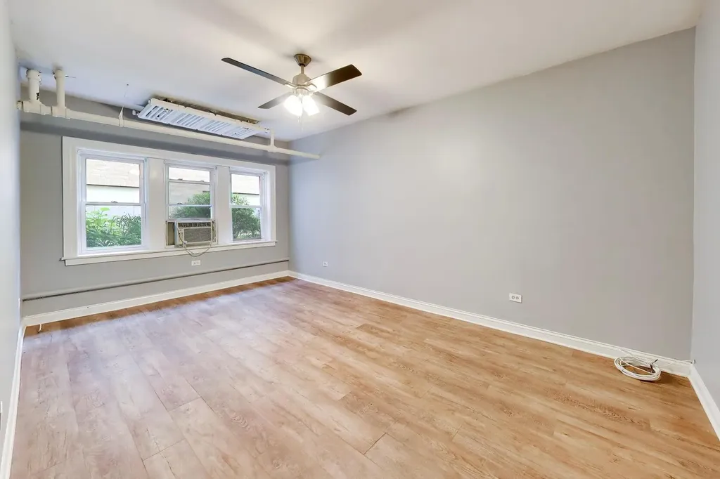 6446 North Claremont Avenue Chicago IL 60645