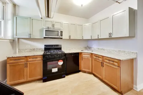 6446 North Claremont Avenue Chicago IL 60645