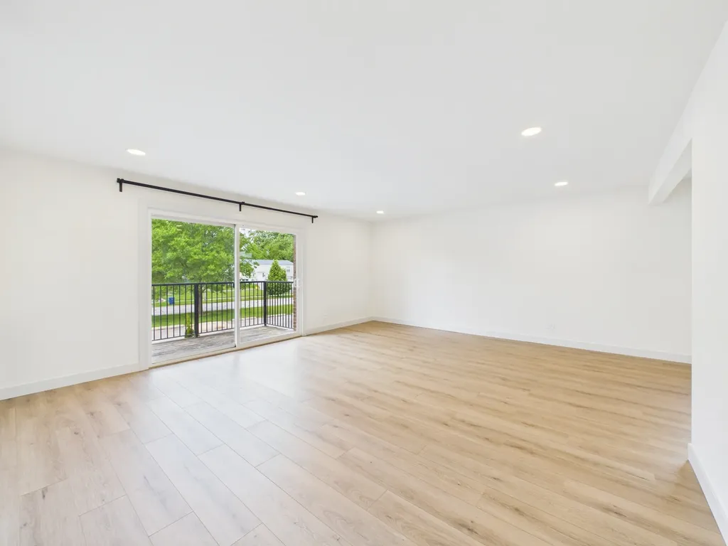 4525 Blackhawk Lane Lisle IL 60532